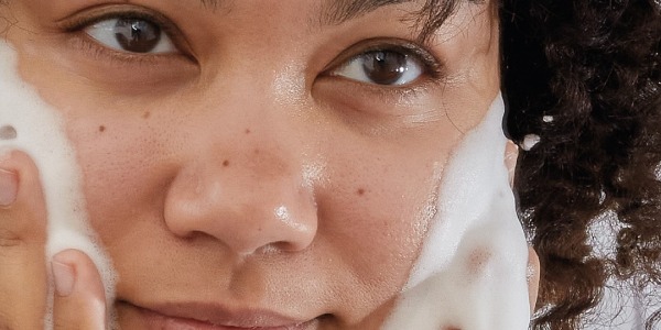 Preparación y Desmaquillaje para un Carnaval sin Preocupaciones